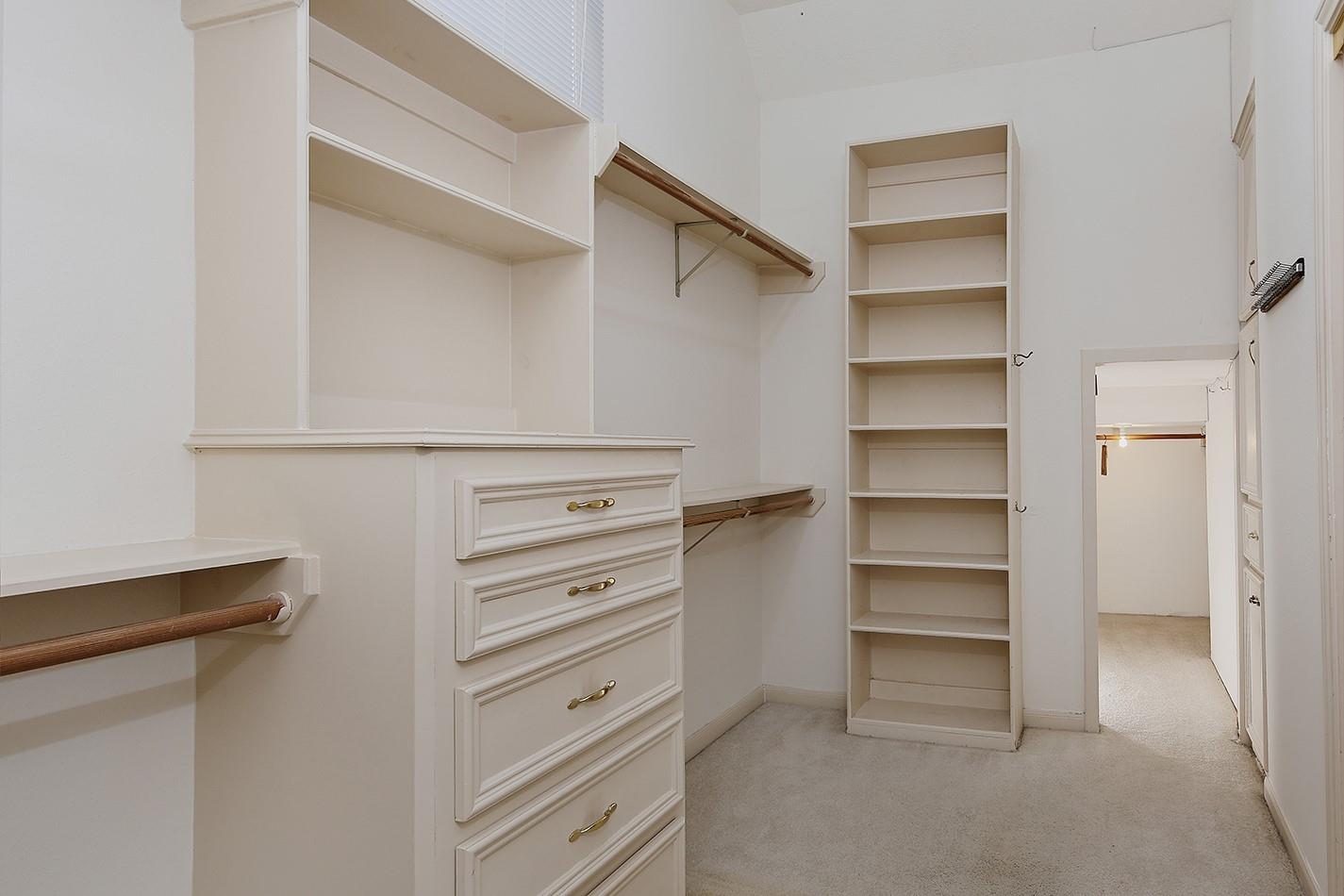 3134 Lake Island Drive