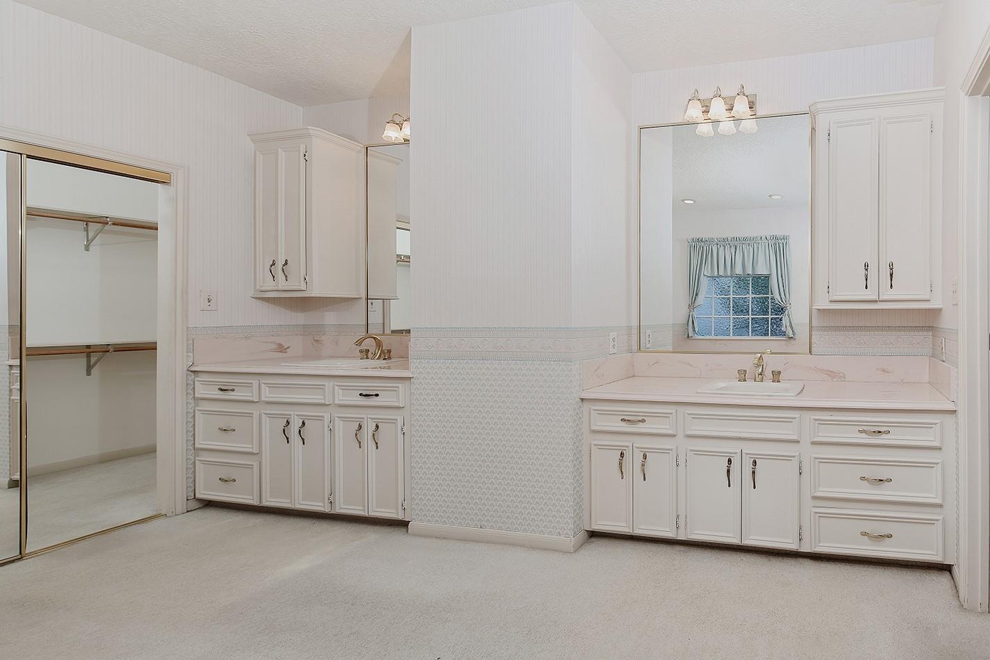 3134 Lake Island Drive