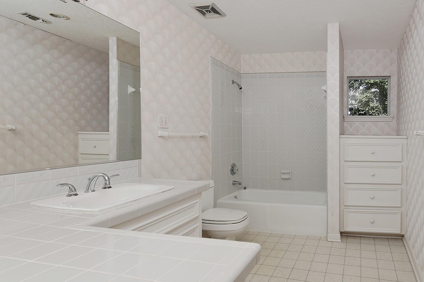 3134 Lake Island Drive