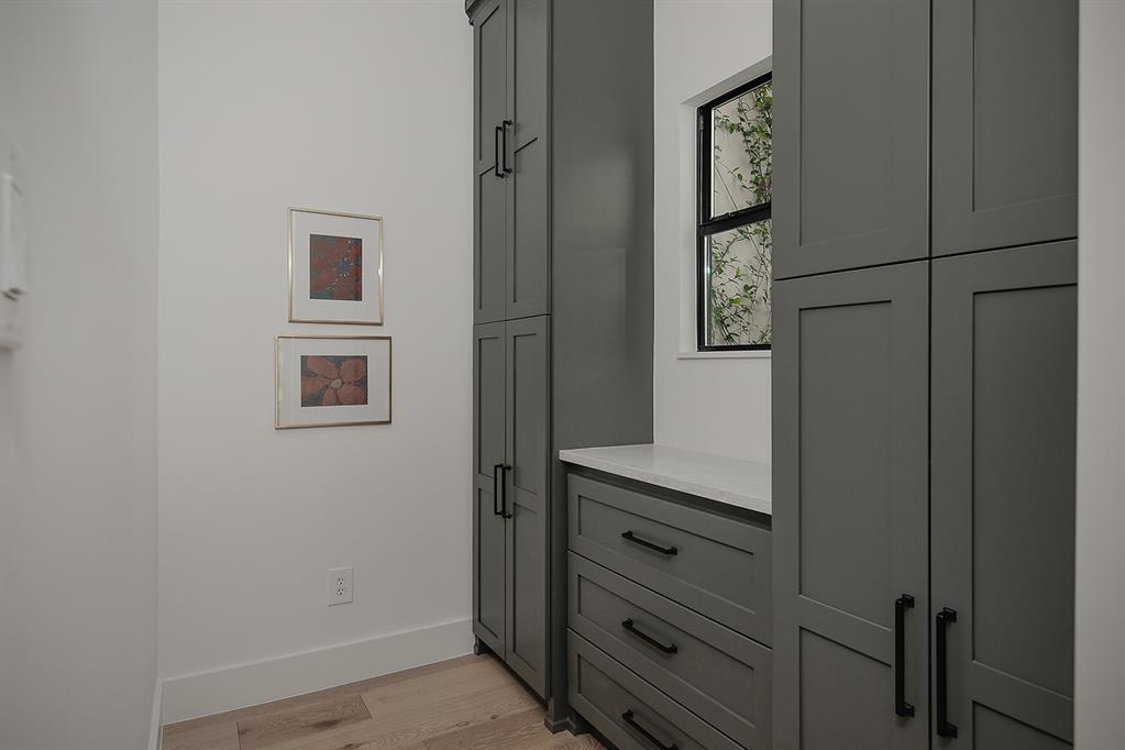 9 Paintedcup Court