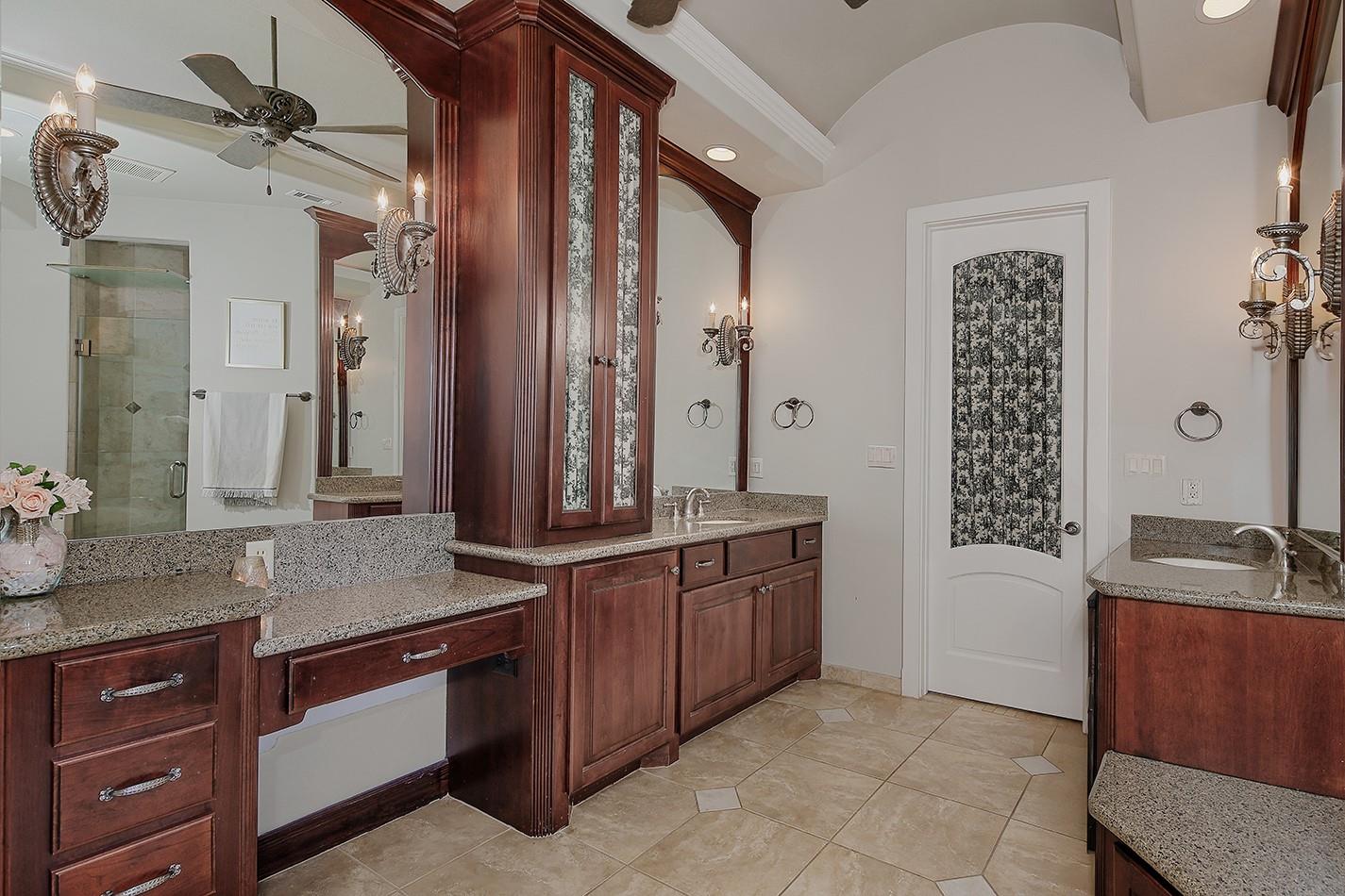 28207 E Benders Landing Boulevard