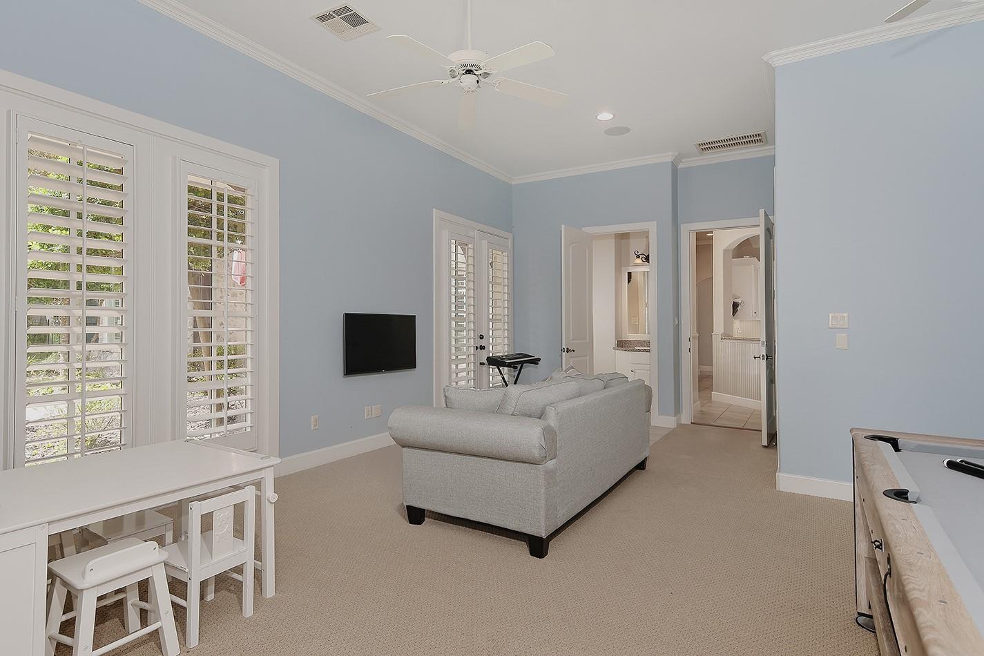 28207 E Benders Landing Boulevard