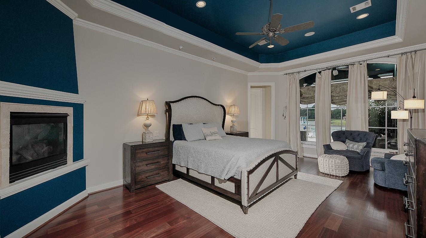 28207 E Benders Landing Boulevard