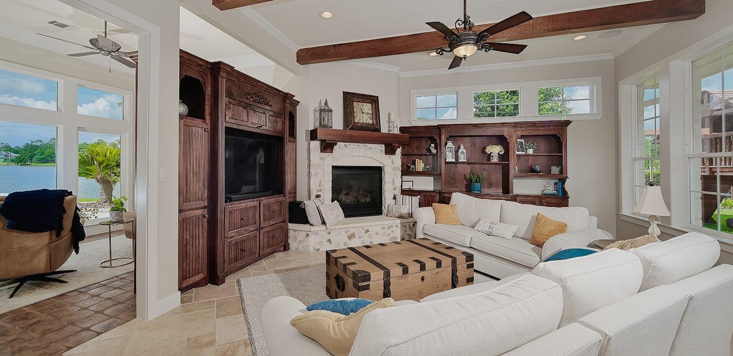 28207 E Benders Landing Boulevard