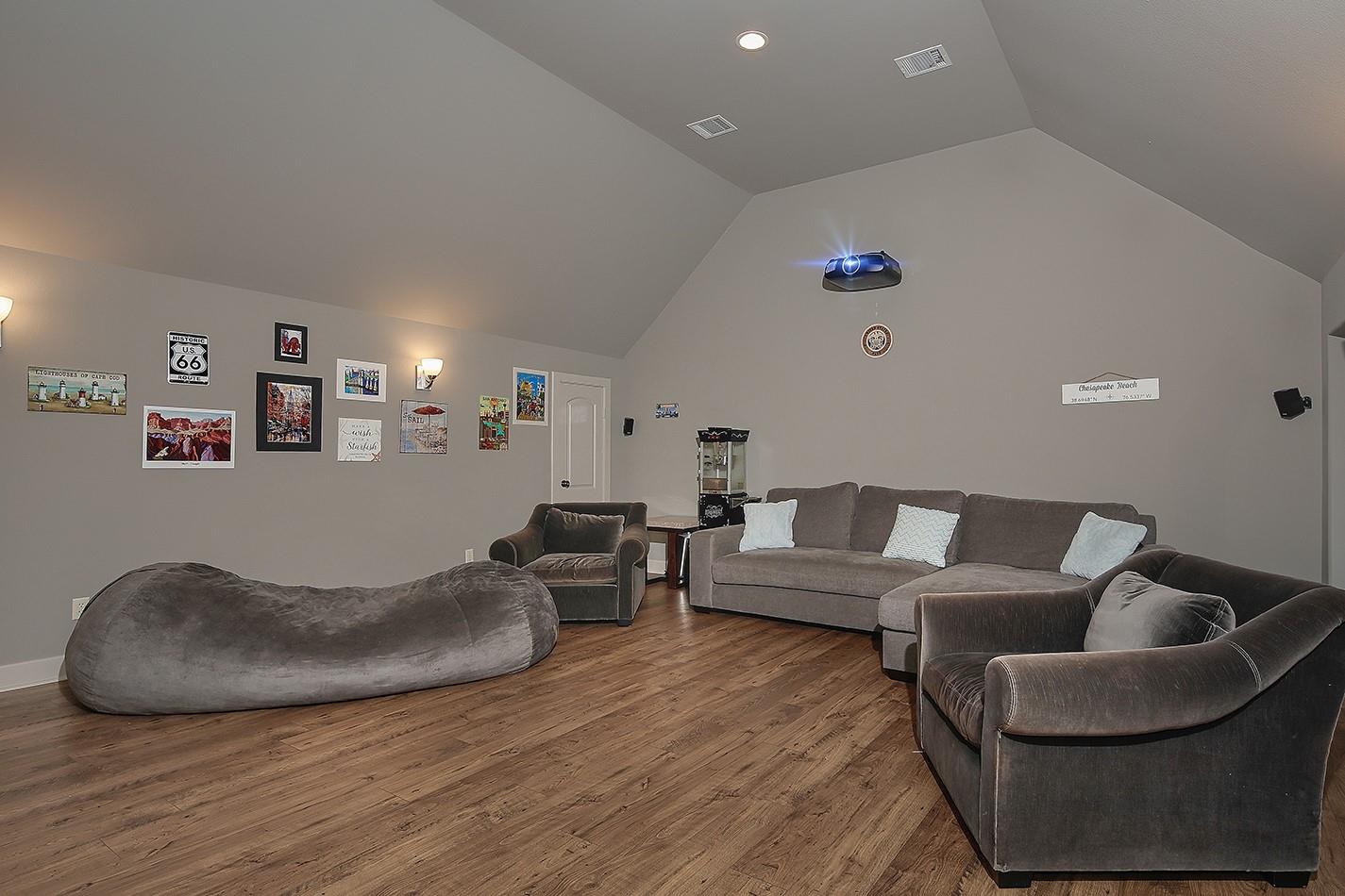 28207 E Benders Landing Boulevard