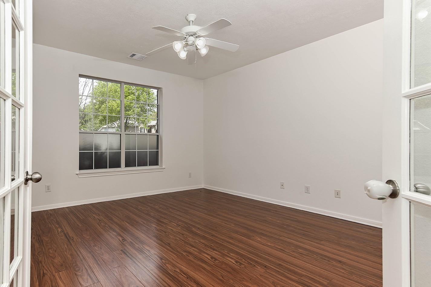 46 S April Mist Circle