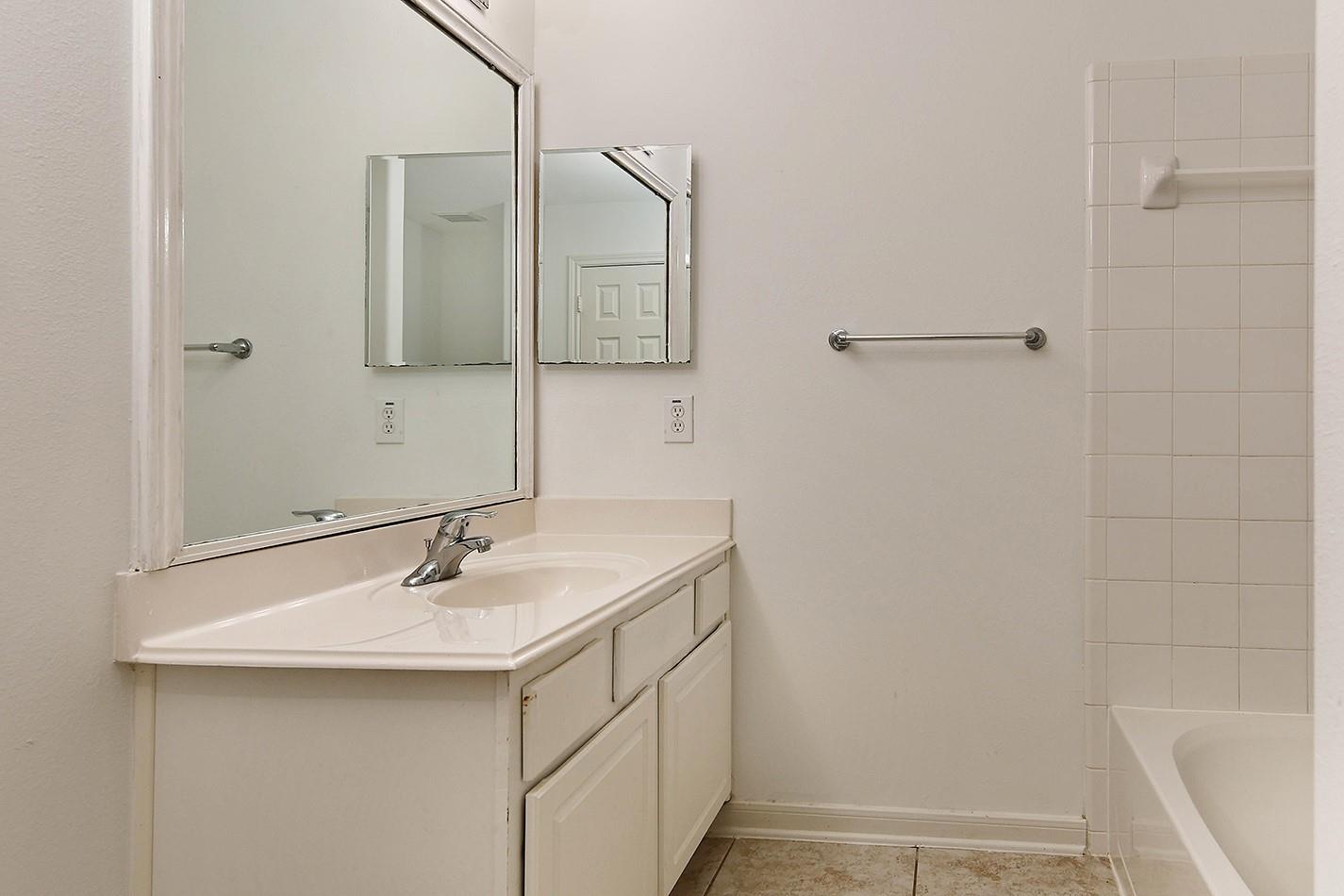 46 S April Mist Circle