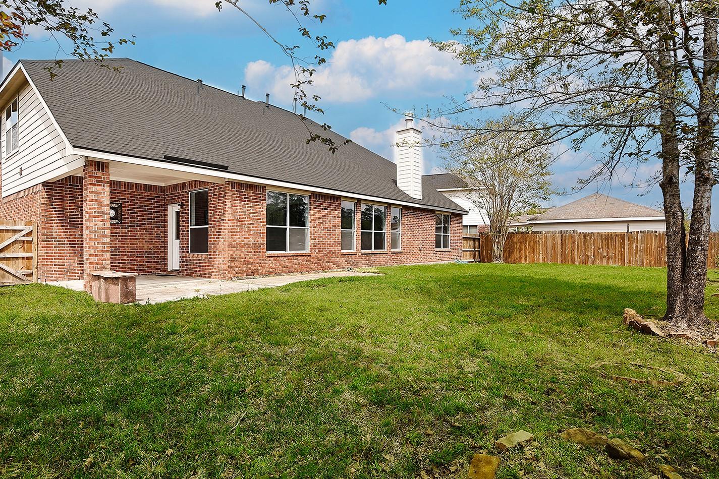 46 S April Mist Circle