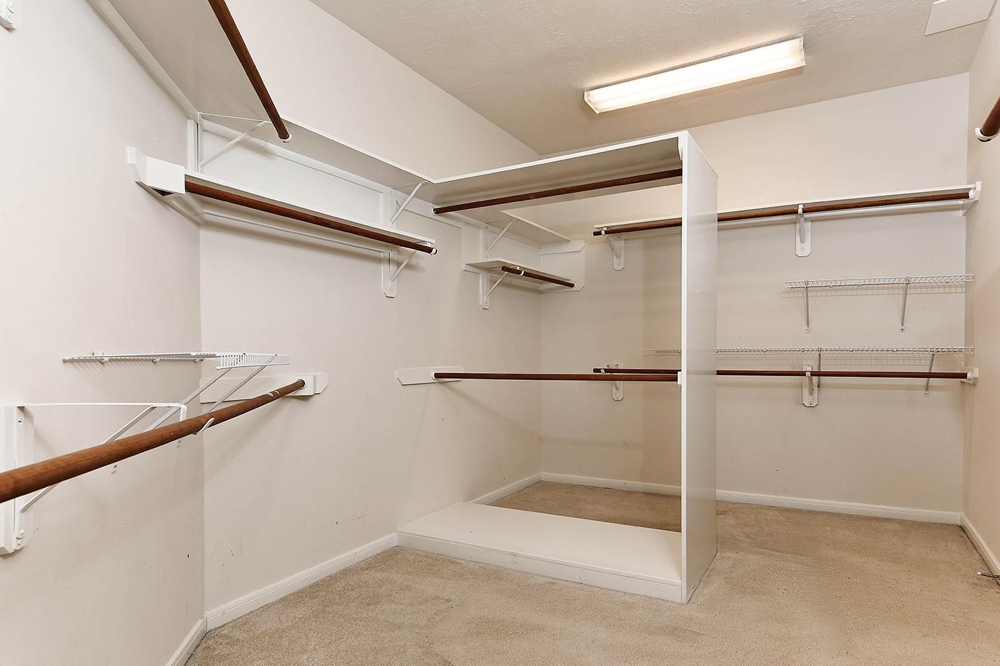 46 S April Mist Circle