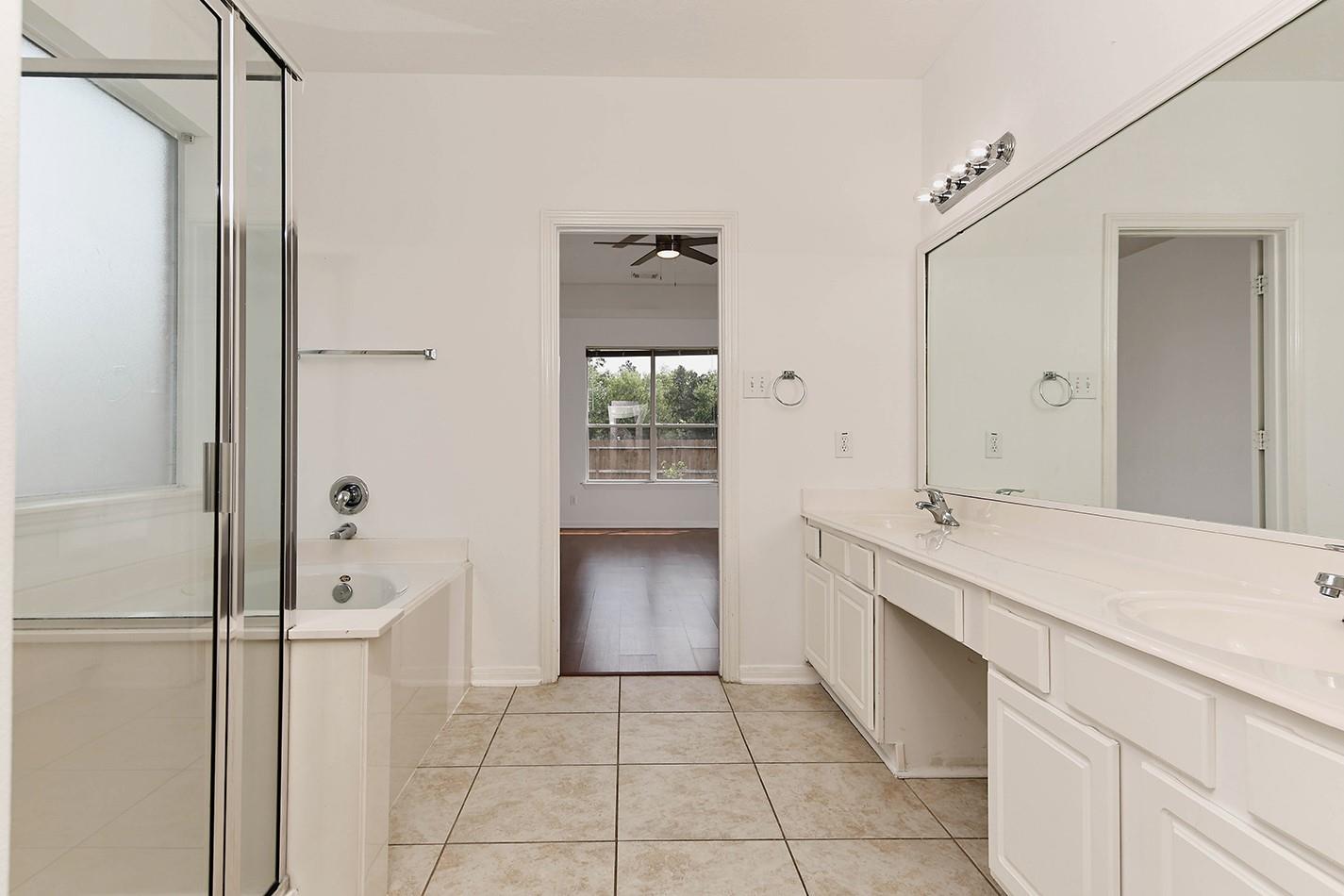 46 S April Mist Circle