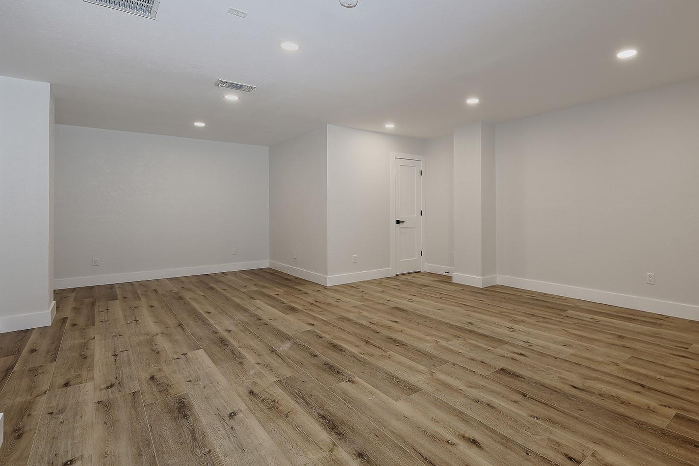 12412 Lake Vista Drive