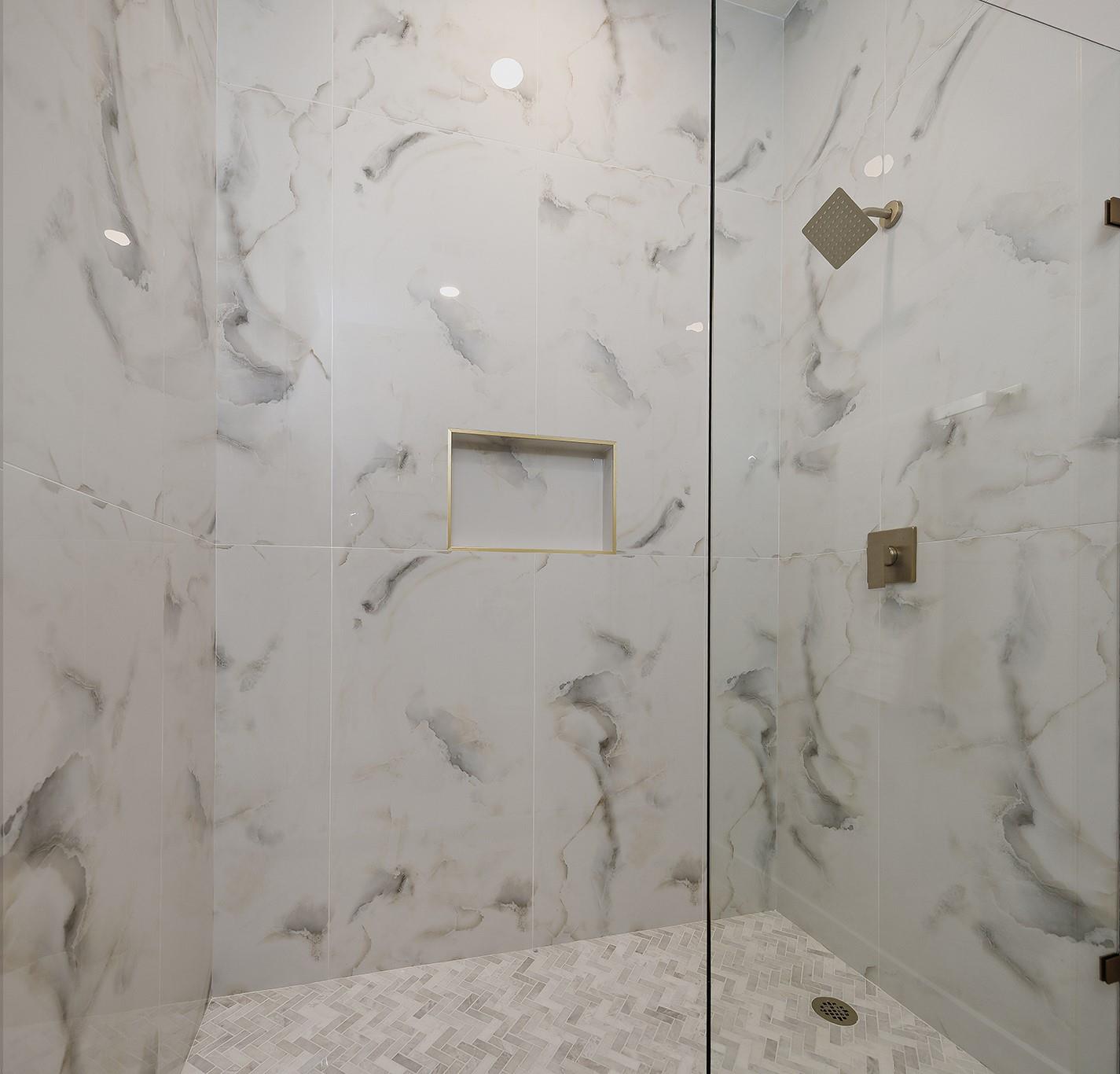 12412 Lake Vista Drive