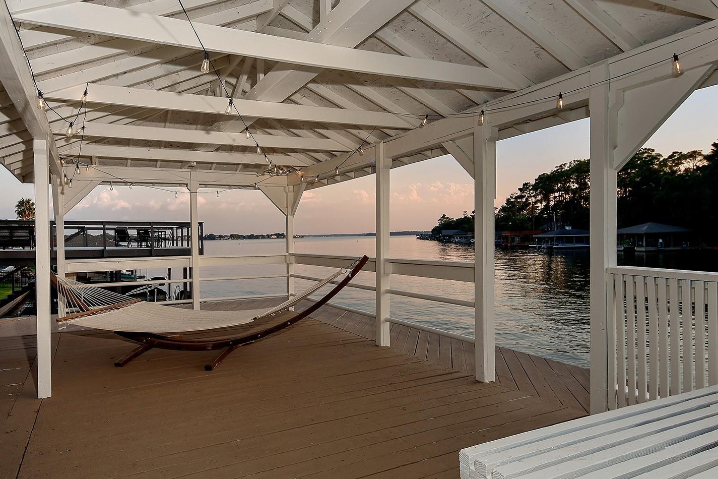 12412 Lake Vista Drive