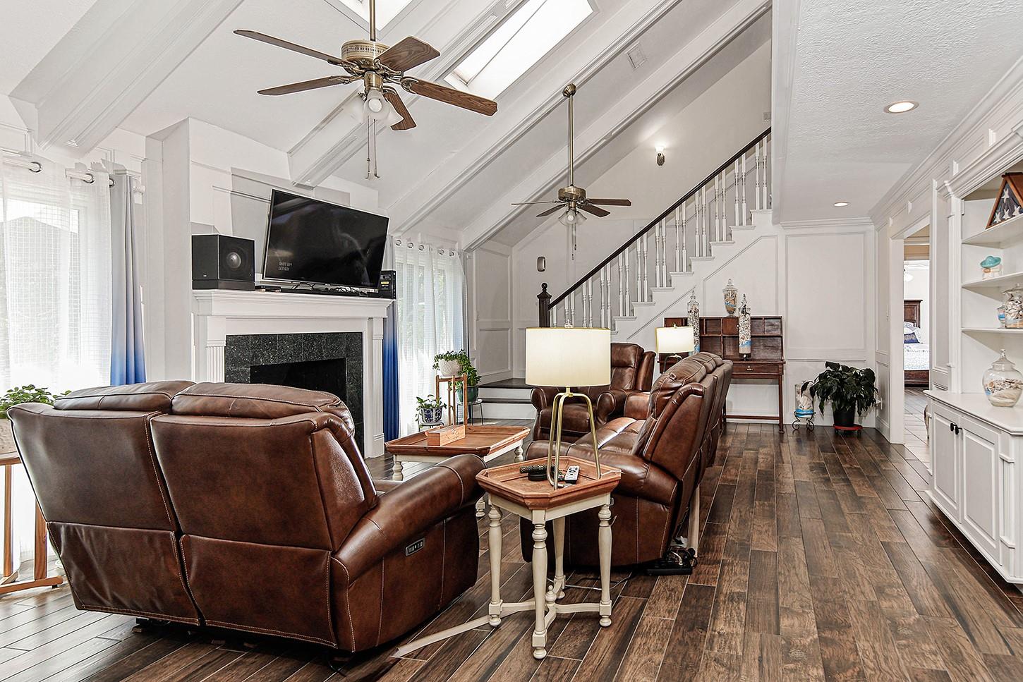 16303 Cloverwick Lane