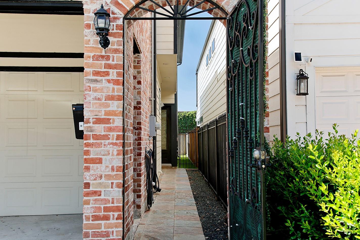 5233 Cornish Street # C