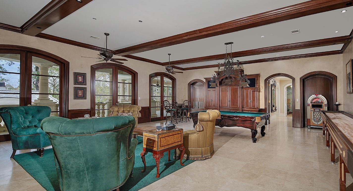 88 W Grand Regency Circle