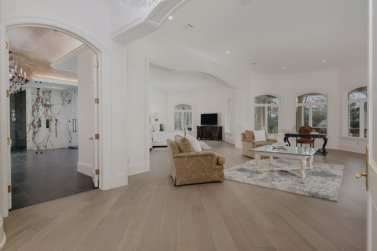 88 W Grand Regency Circle