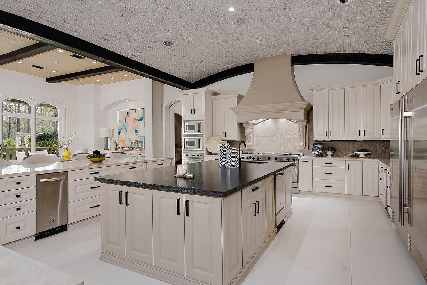 88 W Grand Regency Circle