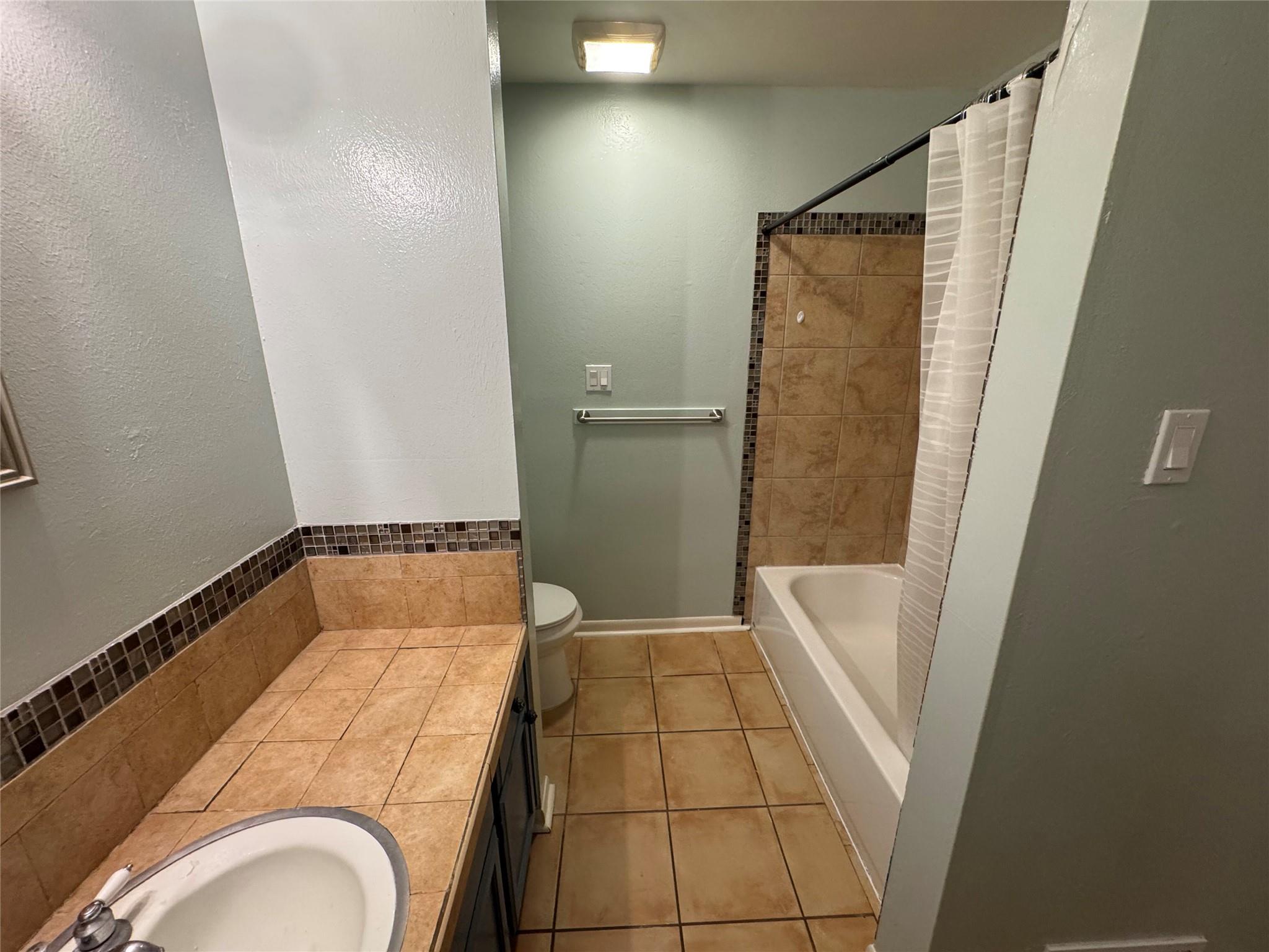 12613 Crystal Creek DR
