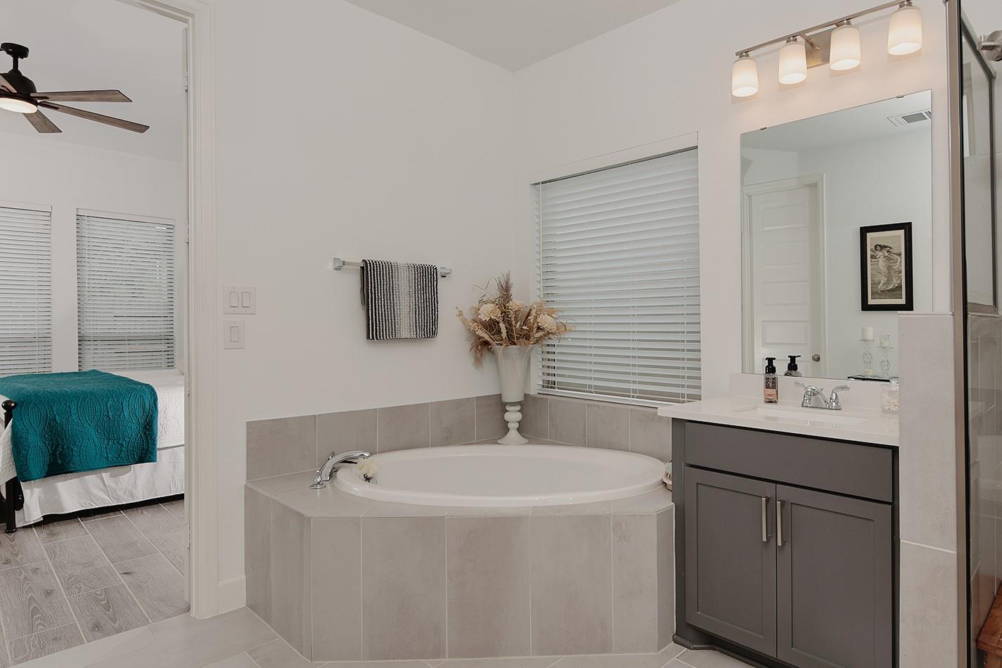 15735 Autumn Sun Court