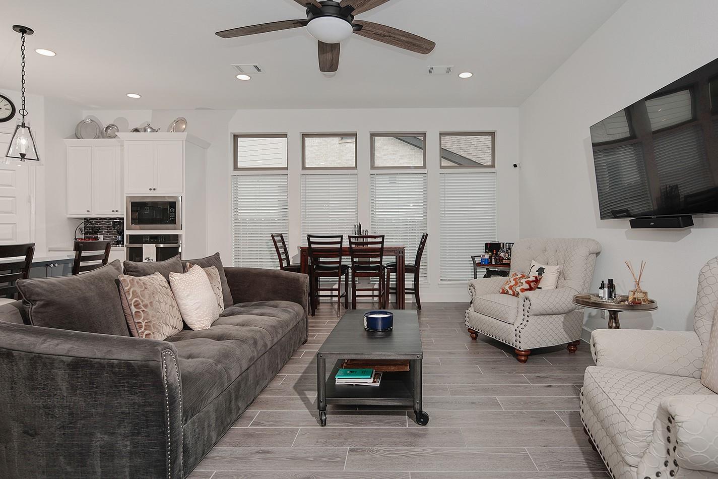 15735 Autumn Sun Court