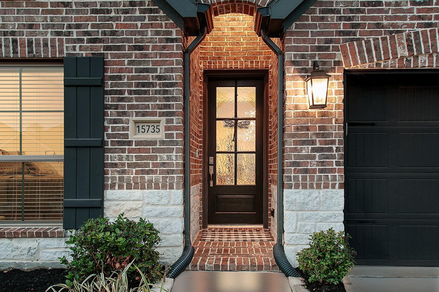 15735 Autumn Sun Court