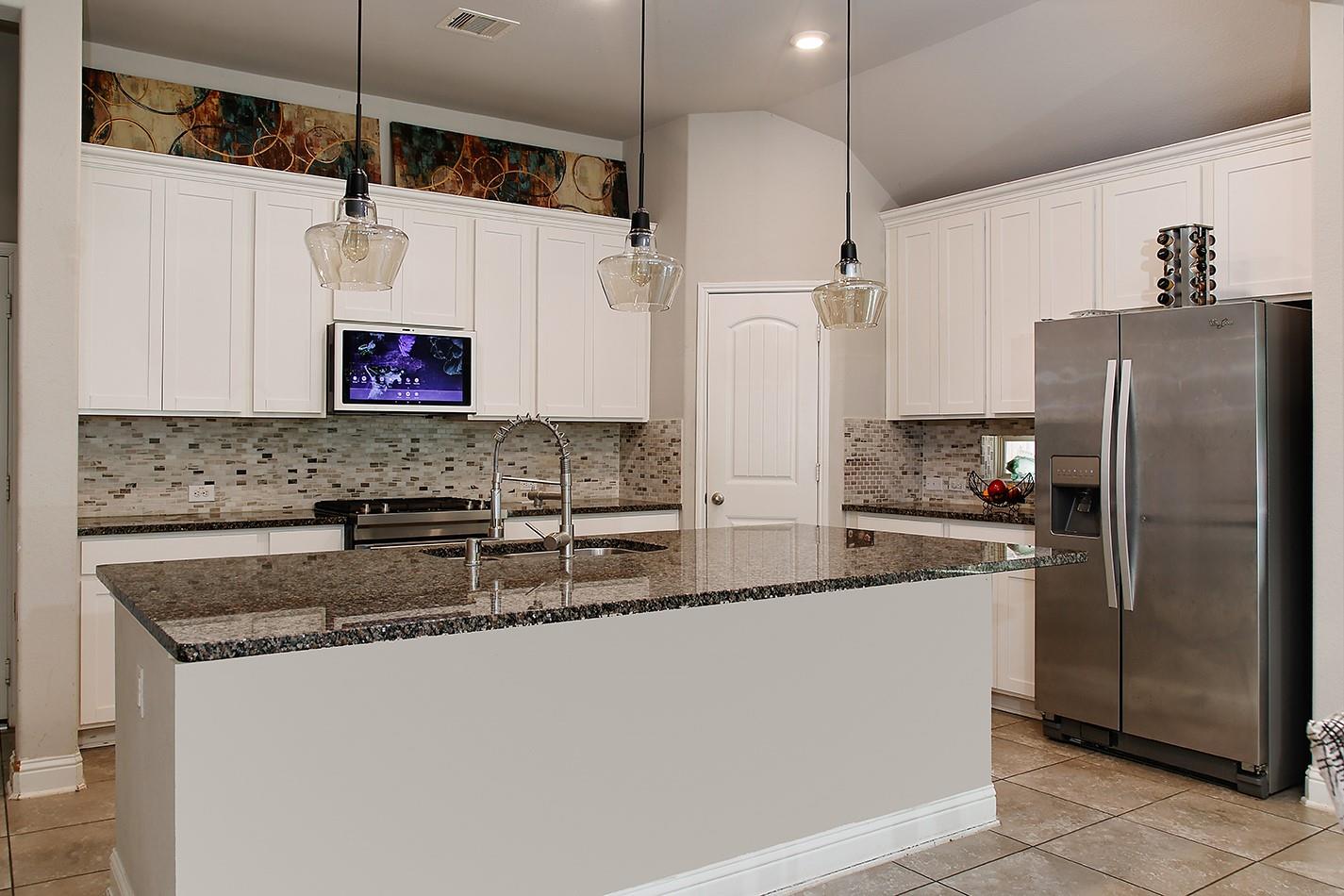 3004 Golden Current Lane