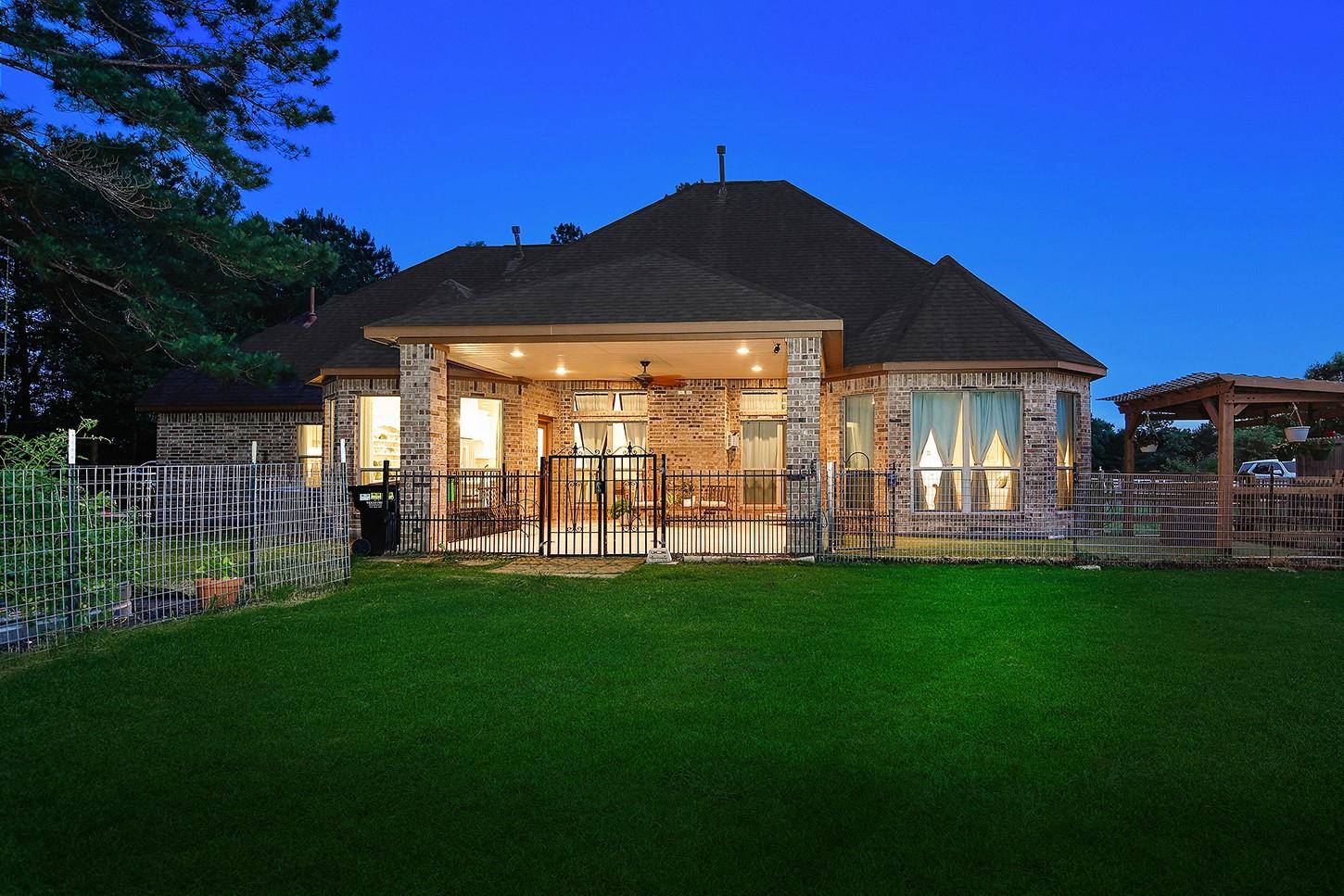 15636 Connie Lane