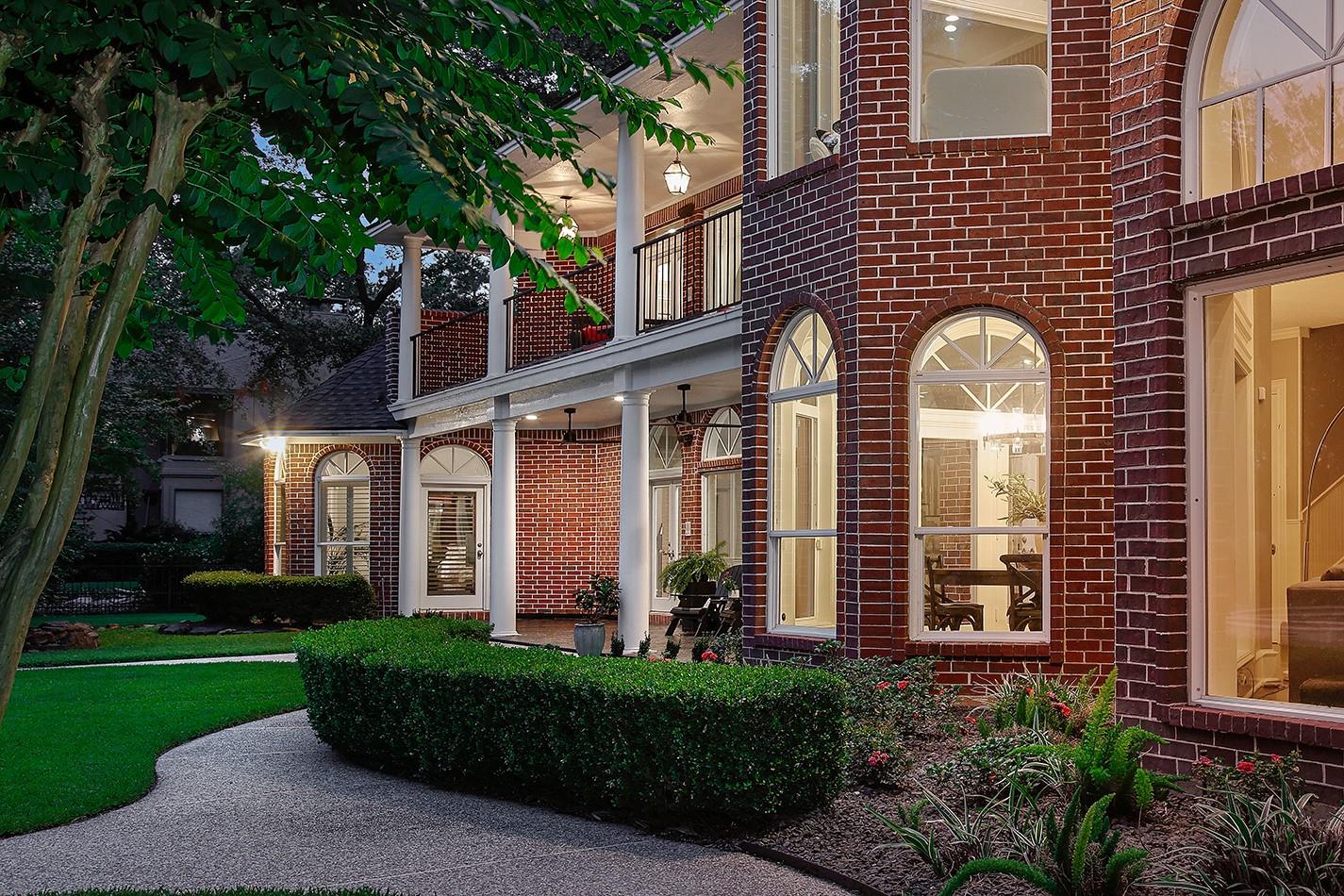 65 Hollymead Drive