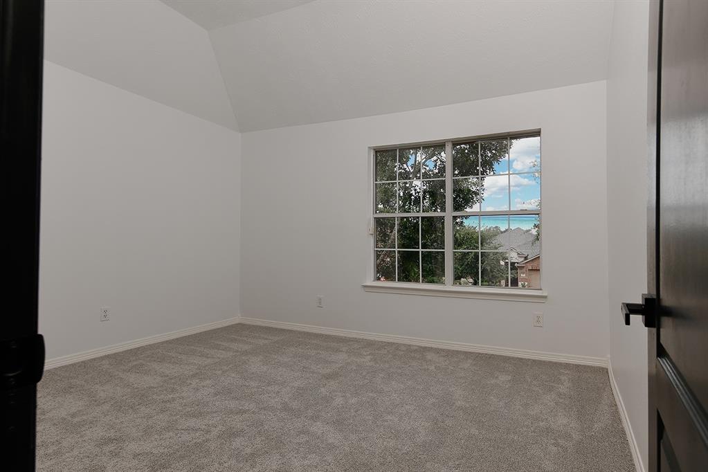 2037 Borthwick Lane