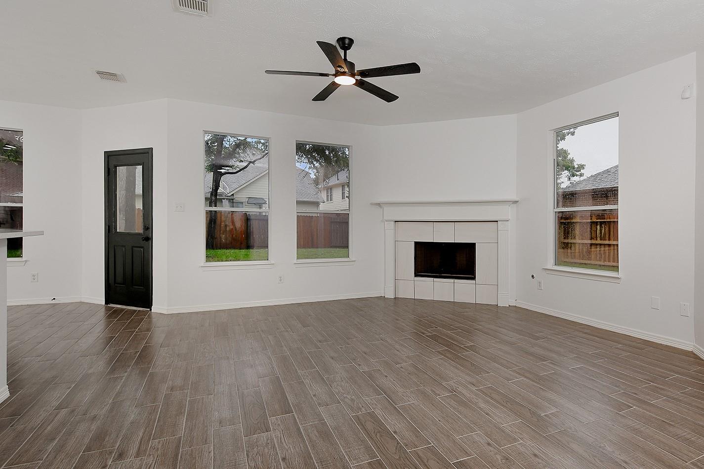 2037 Borthwick Lane