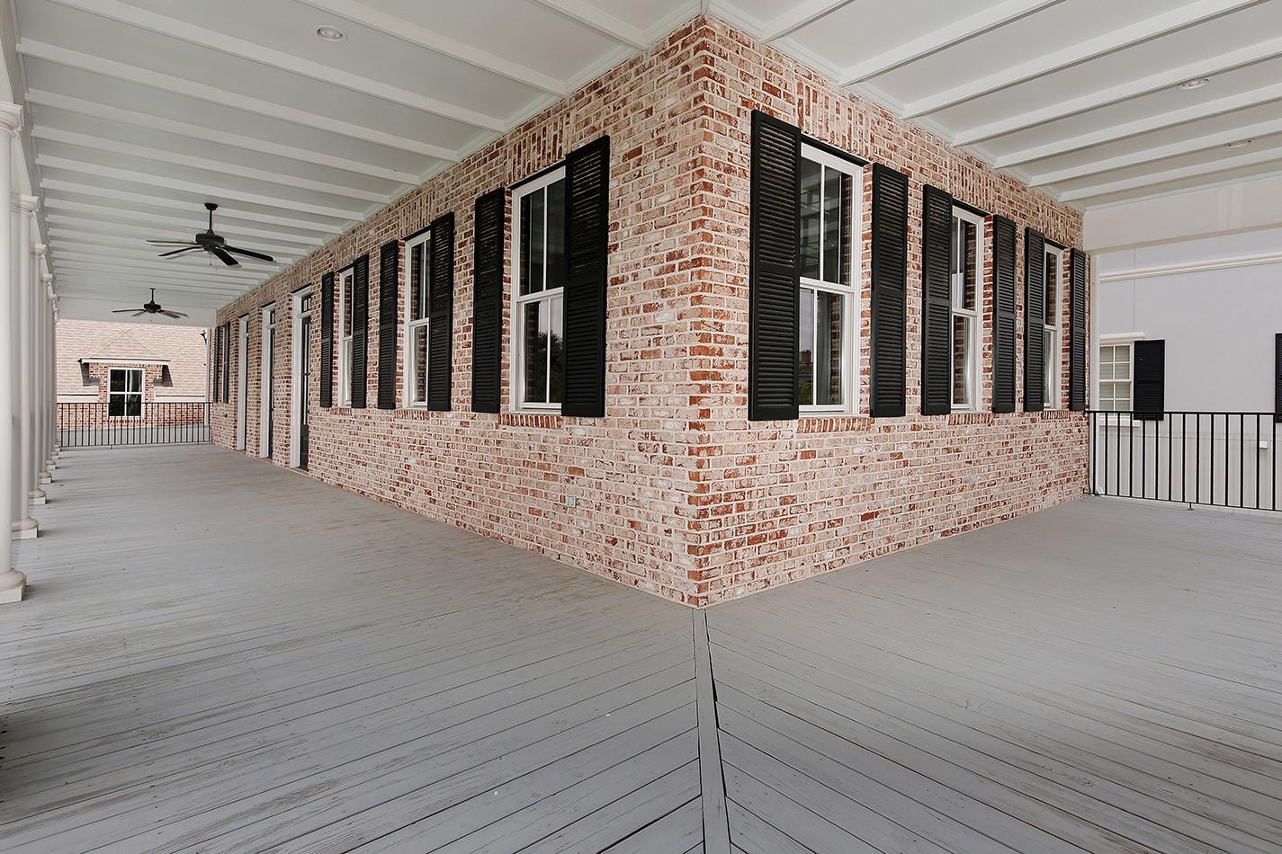 30 East Bay Boulevard