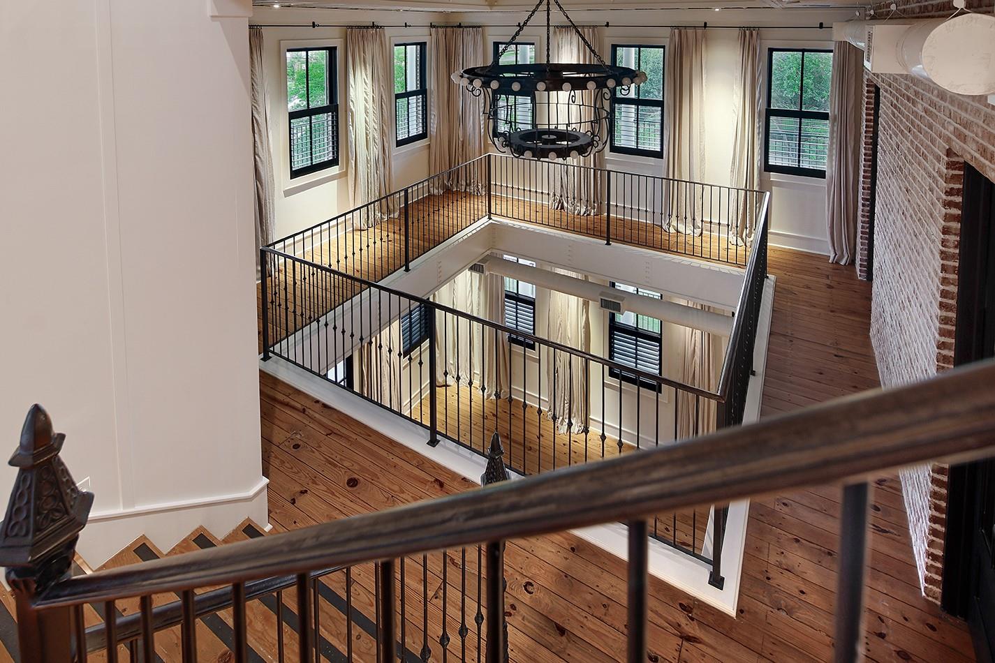 30 East Bay Boulevard