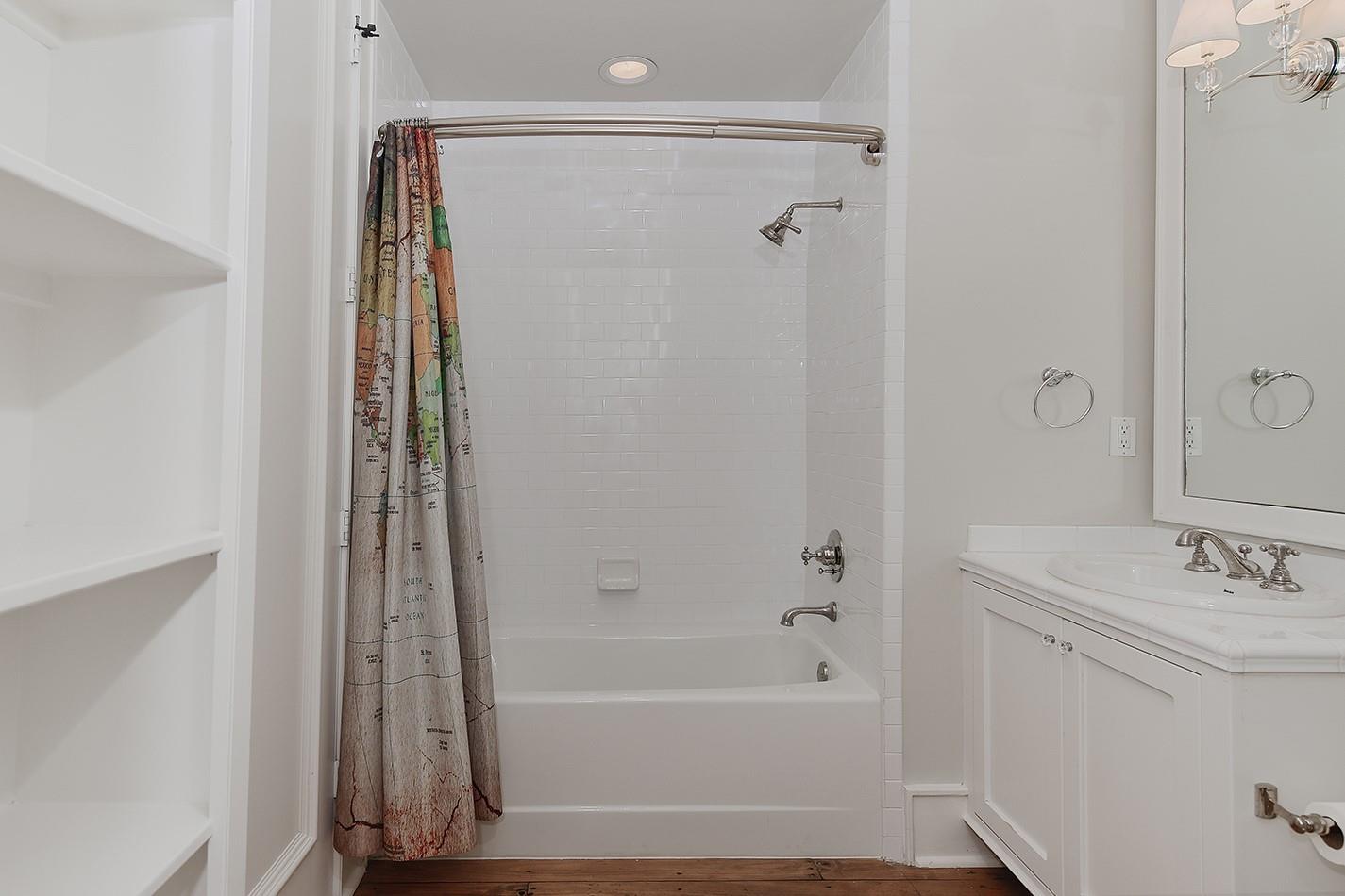 30 East Bay Boulevard