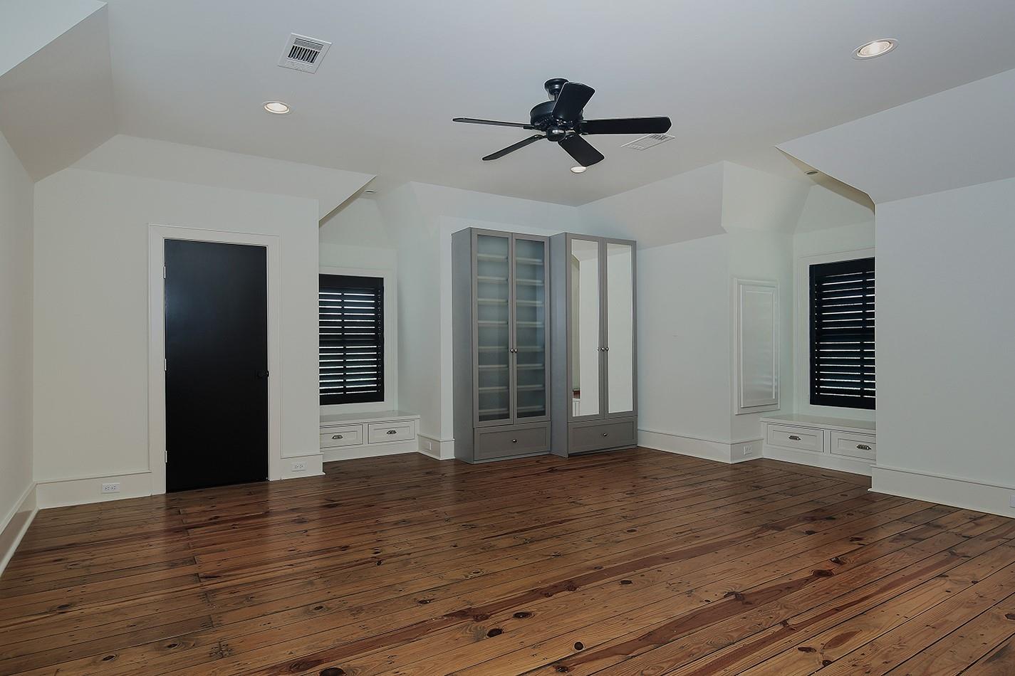 30 East Bay Boulevard