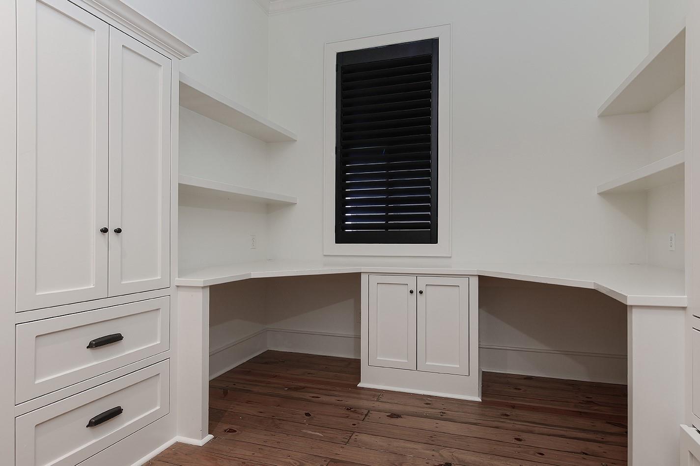 30 East Bay Boulevard