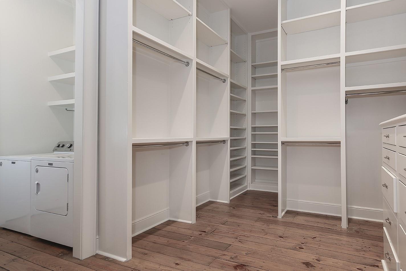 30 East Bay Boulevard