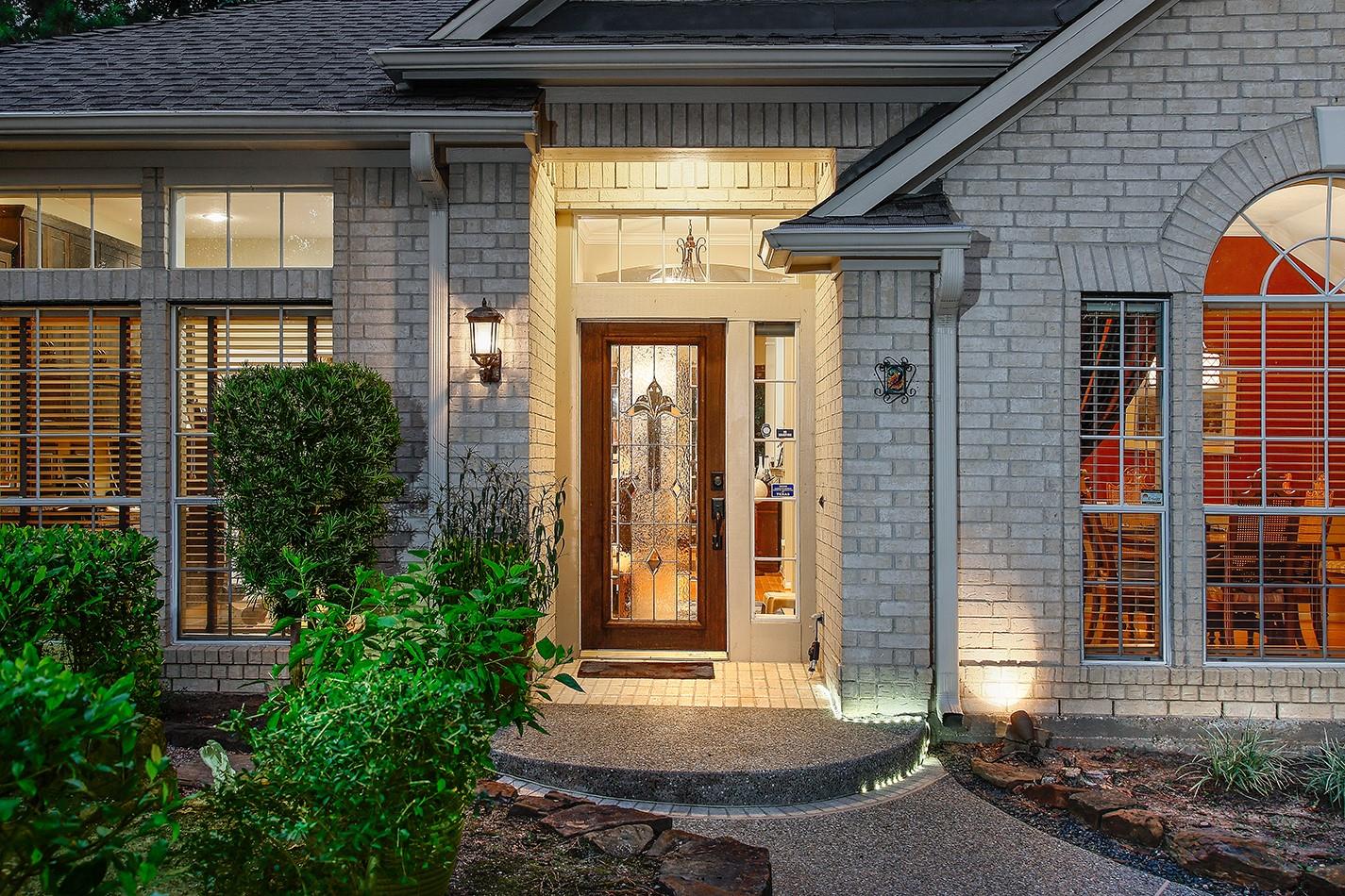 2 Taper Glow Place, The Woodlands