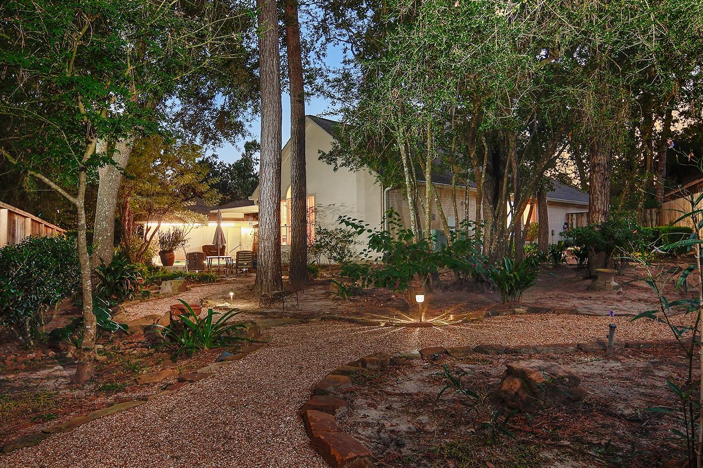 2 Taper Glow Place, The Woodlands