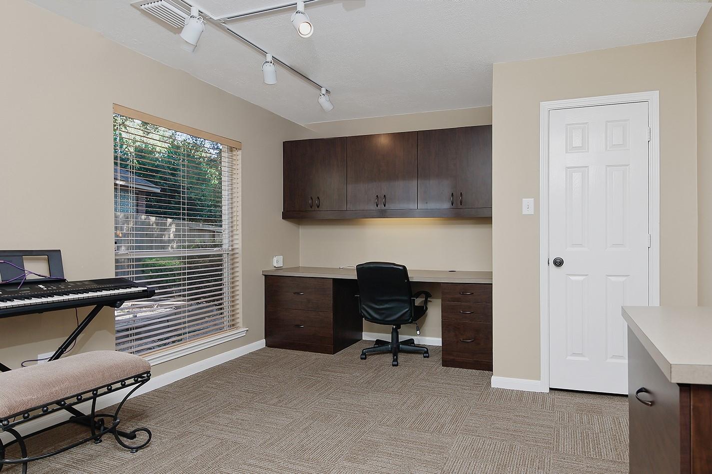 2 Taper Glow Place, The Woodlands