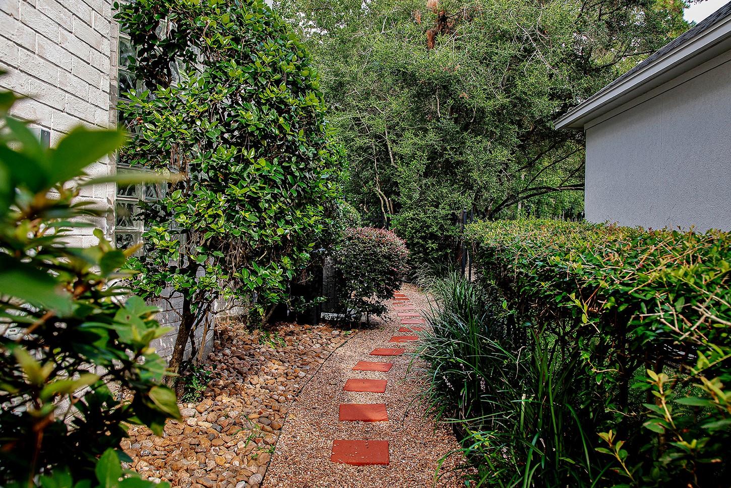 14 Lyric Arbor Circle