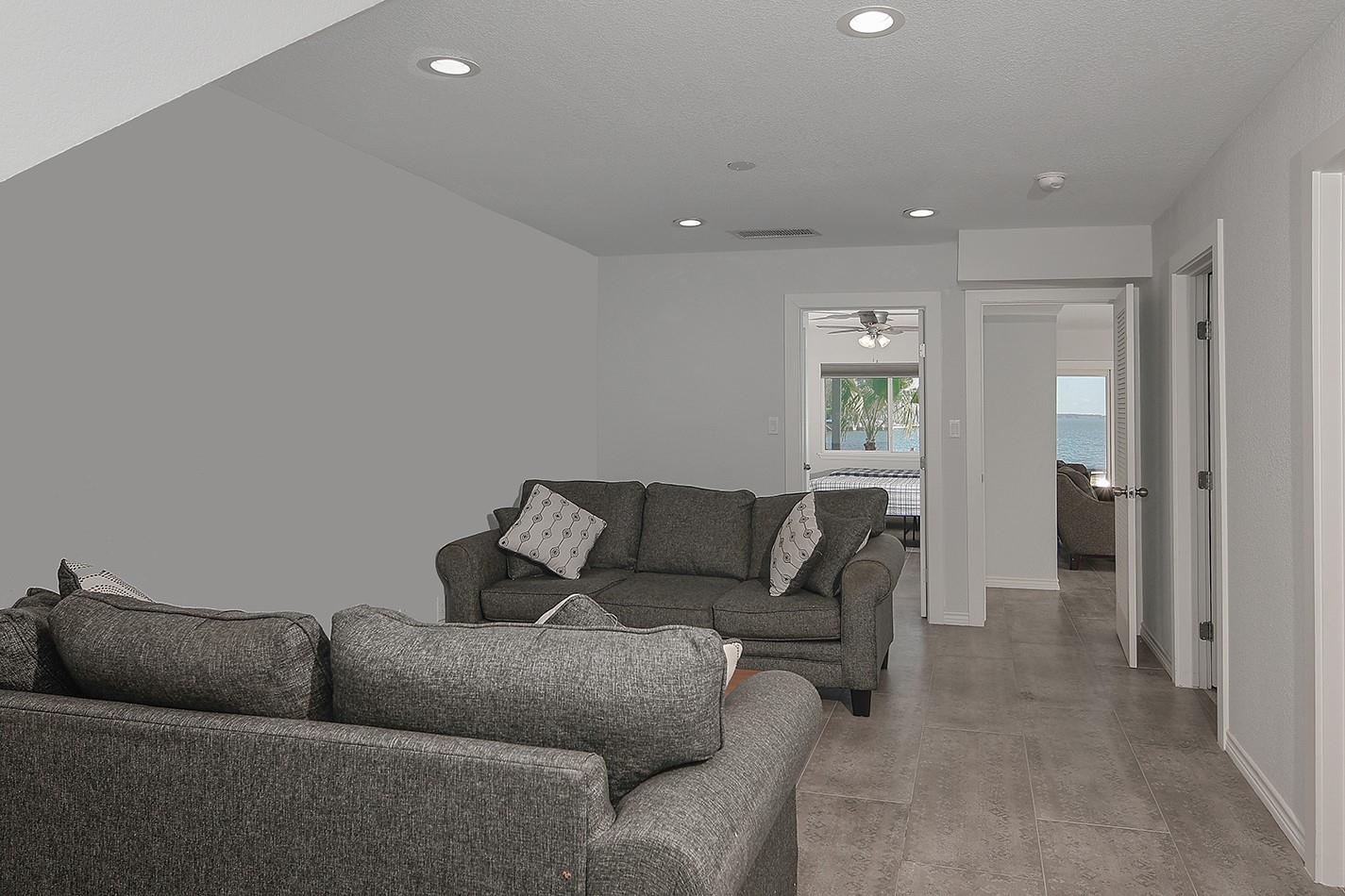 11403 Twain Drive