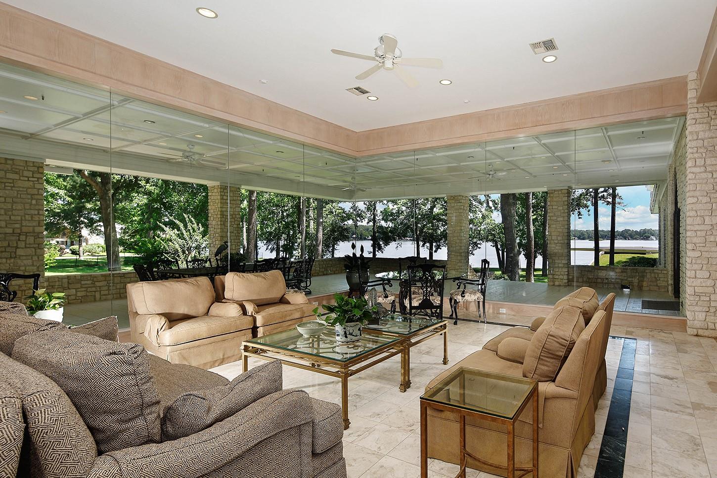 13882 Longwood Drive