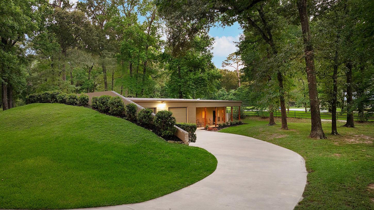 13882 Longwood Drive