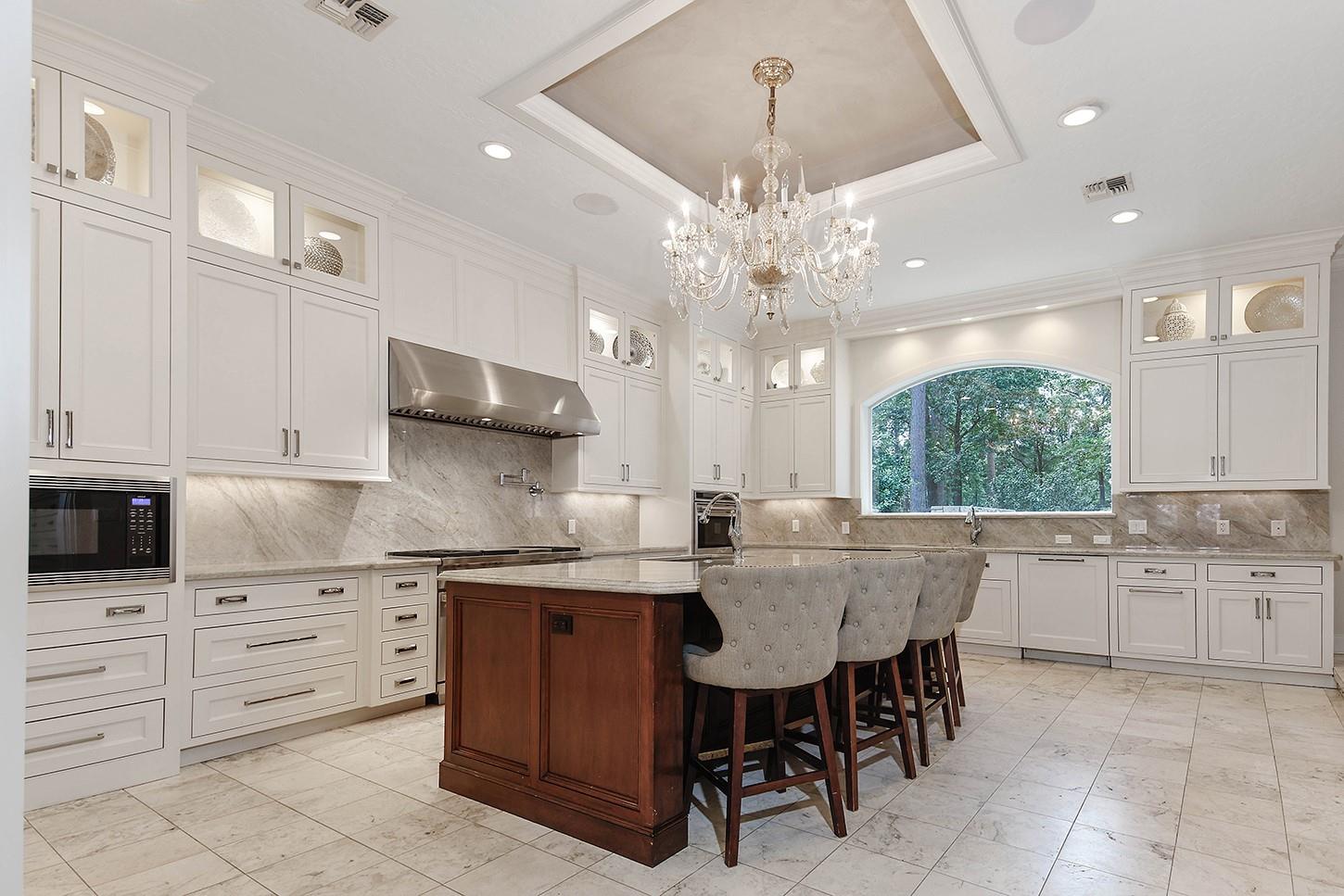 13882 Longwood Drive