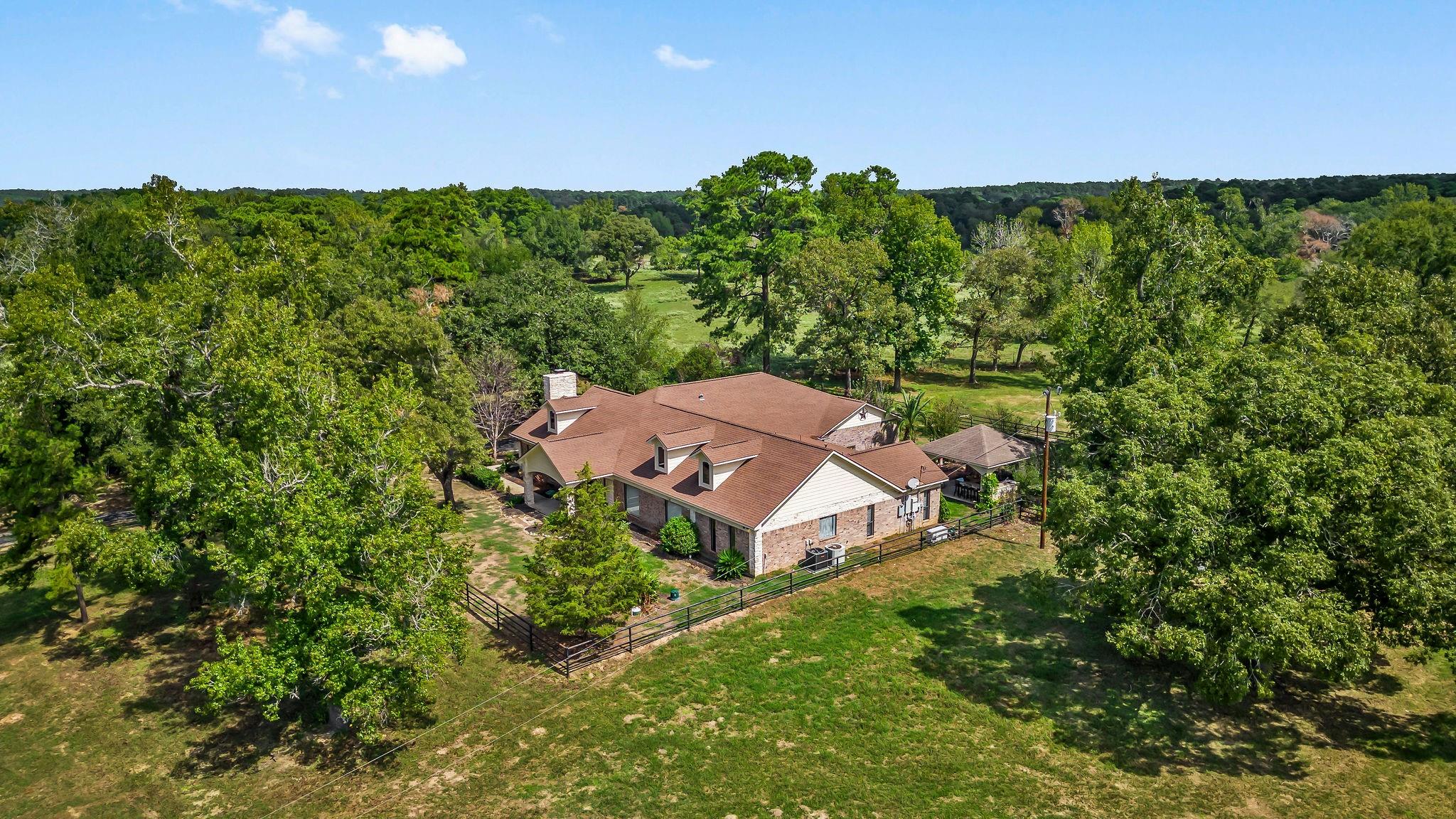 19042 Fm 2854 Road, Montgomery