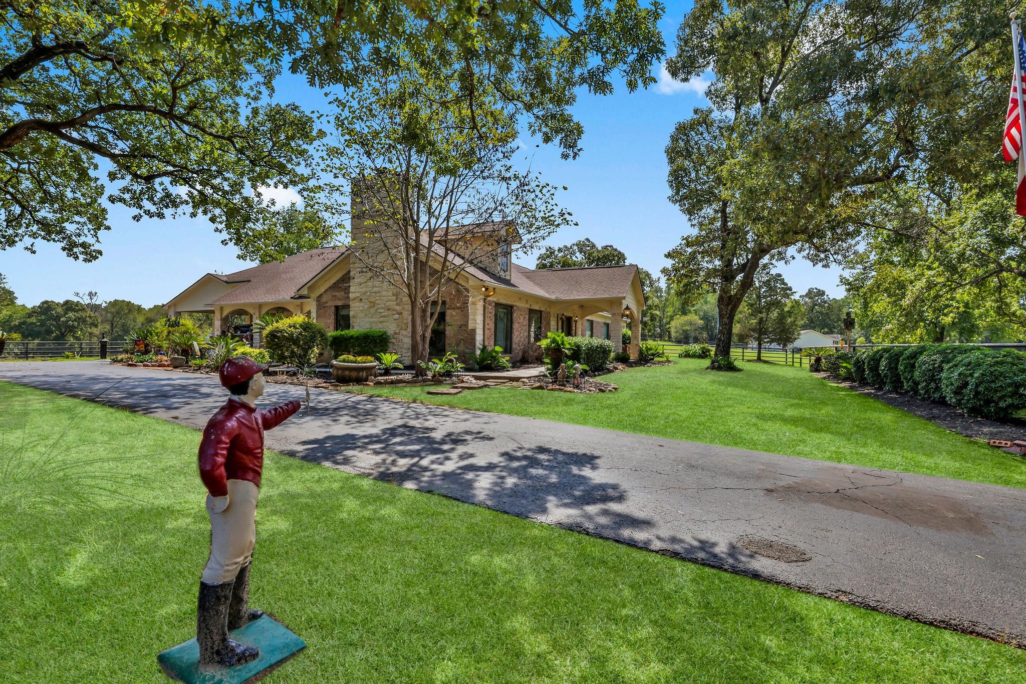 19042 Fm 2854 Road, Montgomery