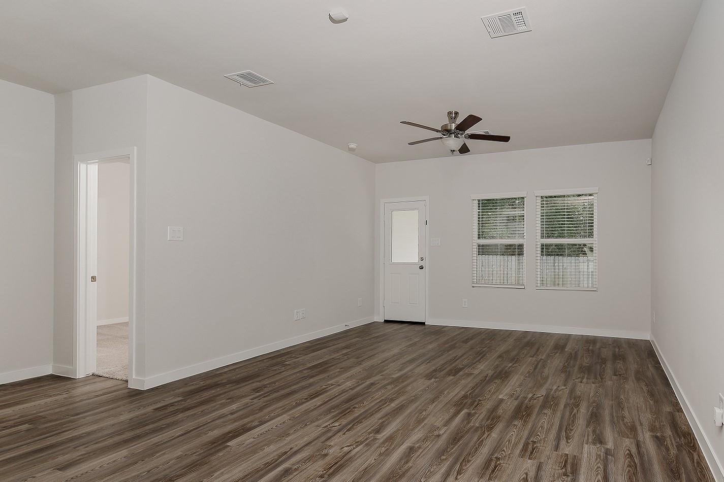 323 Intrepid Trail