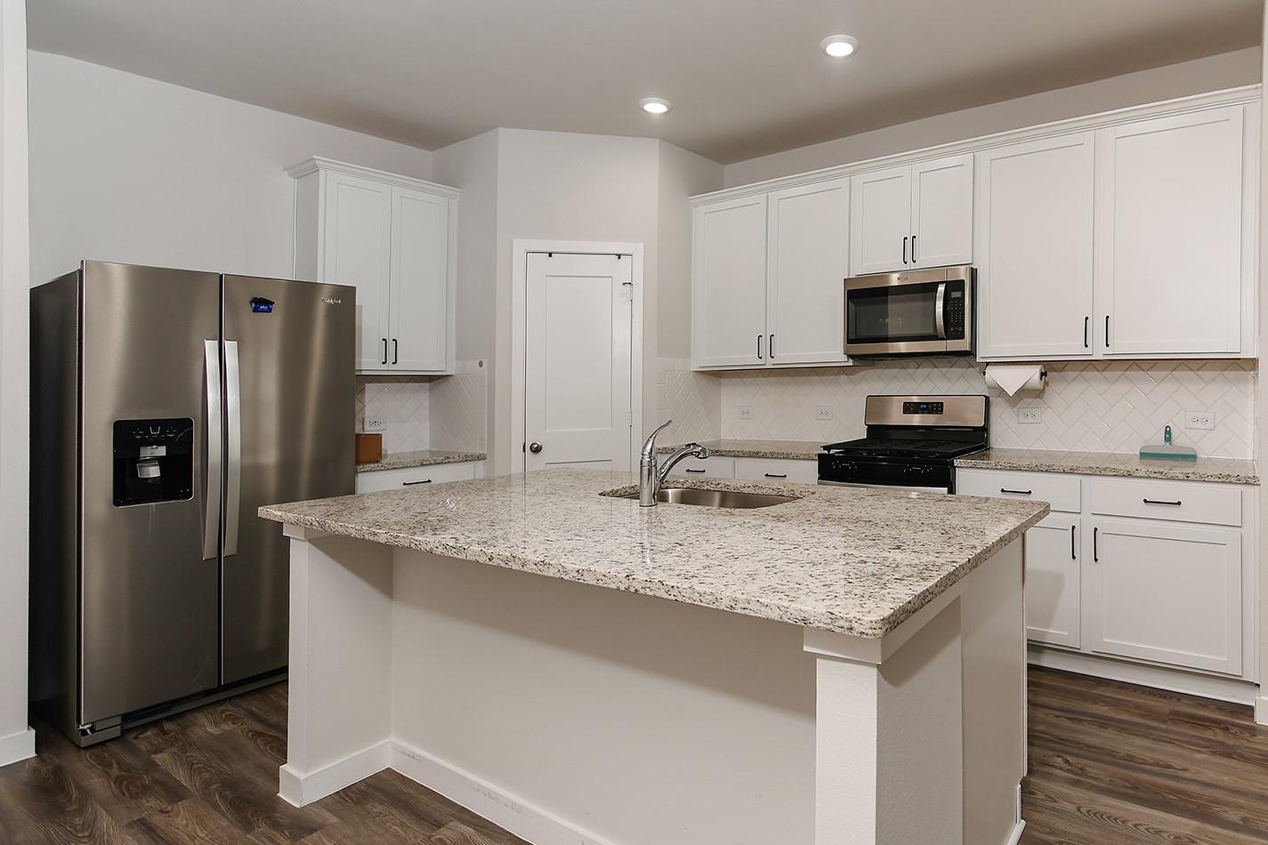 323 Intrepid Trail