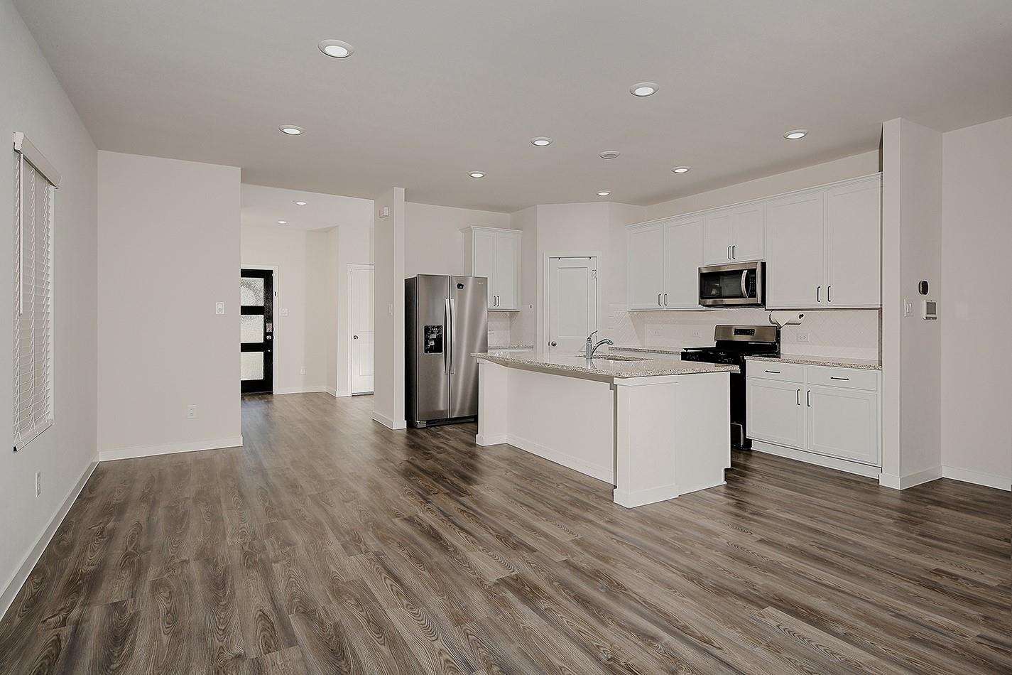 323 Intrepid Trail